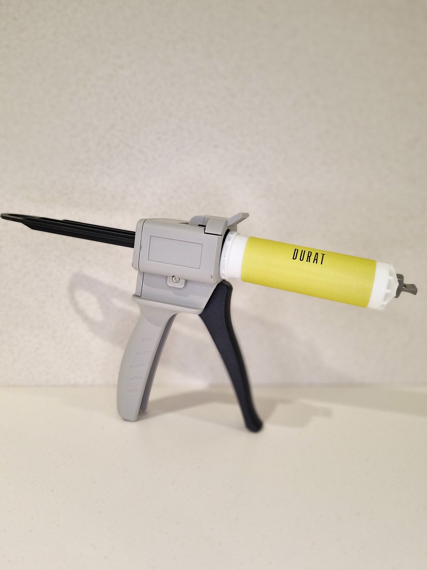 Glue gun