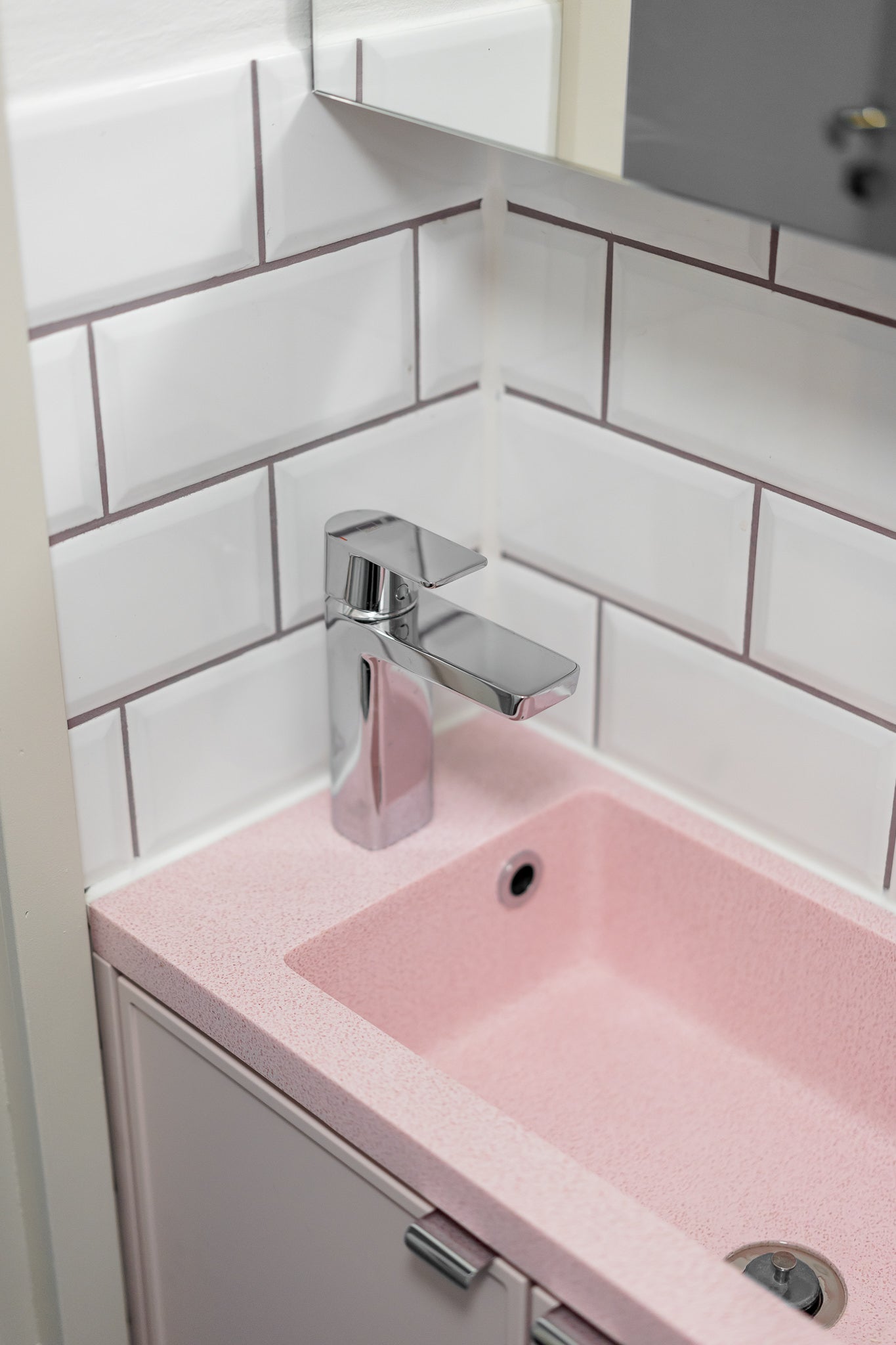 D0560-00 Vaaleanpunainen