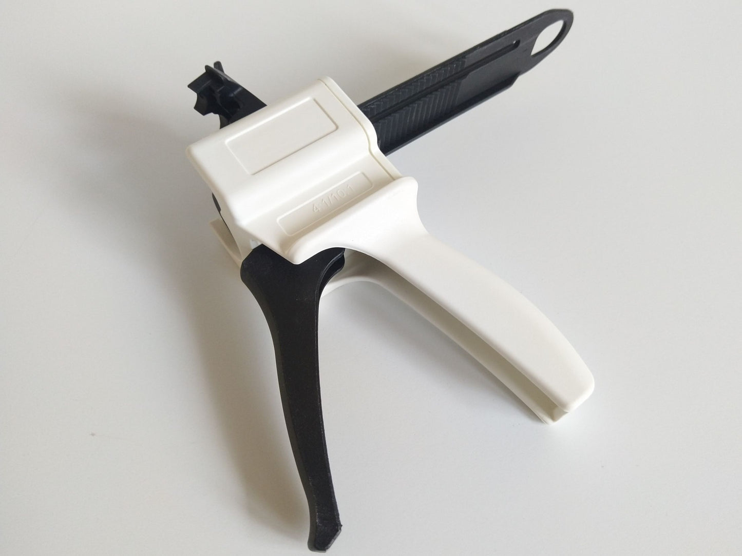 Glue gun